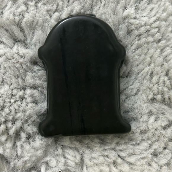 Black Obsidian Carved Skull Headstone Crystal - Picture 5 of 7